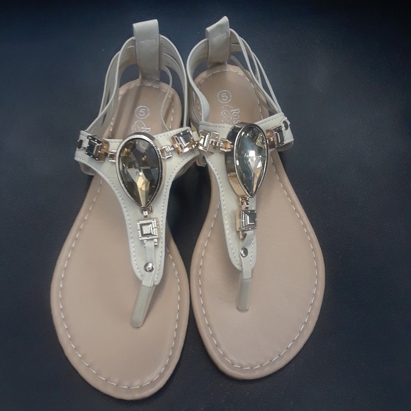 Rose Girl Shoes - I'M TAKING OFFERS!!!! Sandals Rose Girl Shoes - I'M TAKING OFFERS!!!! Sandals